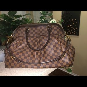 Louis Vuitton Trevi Handbag Damier PM